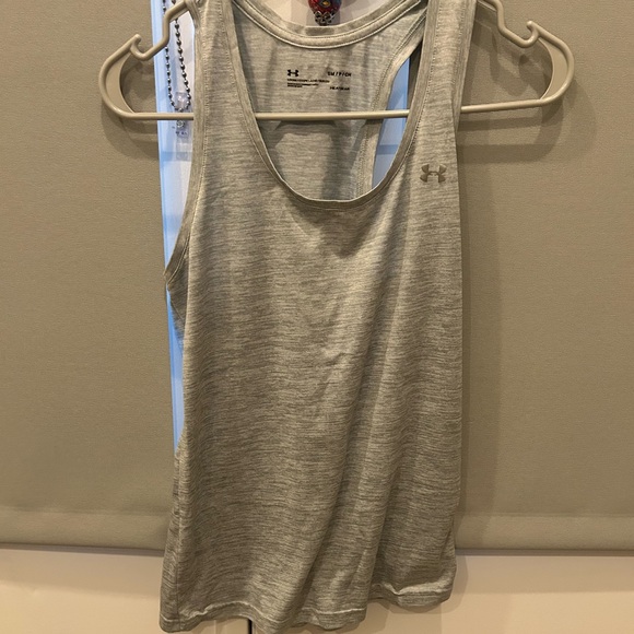 Under Armour Tops - UA tank